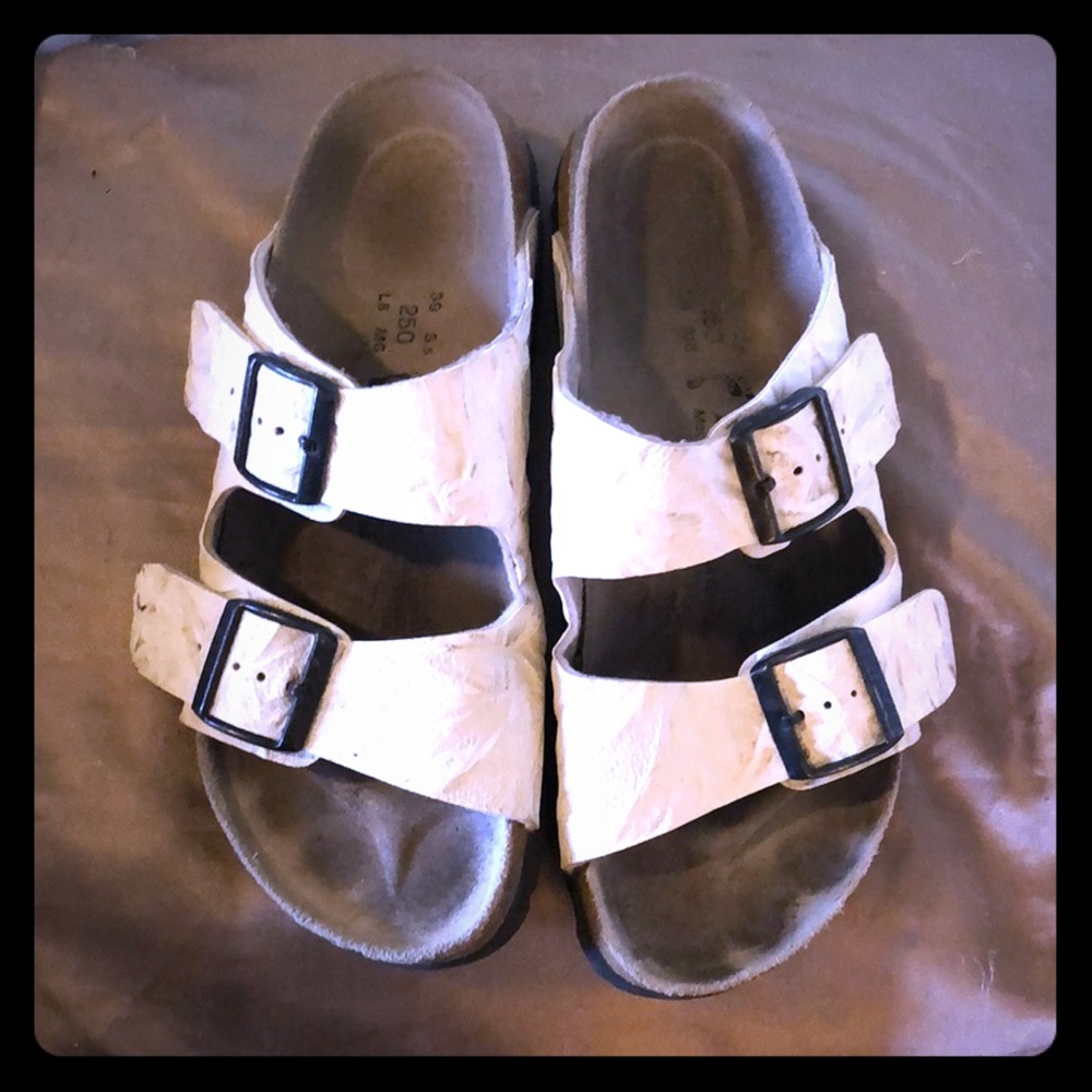 White Birkenstock’s size 8